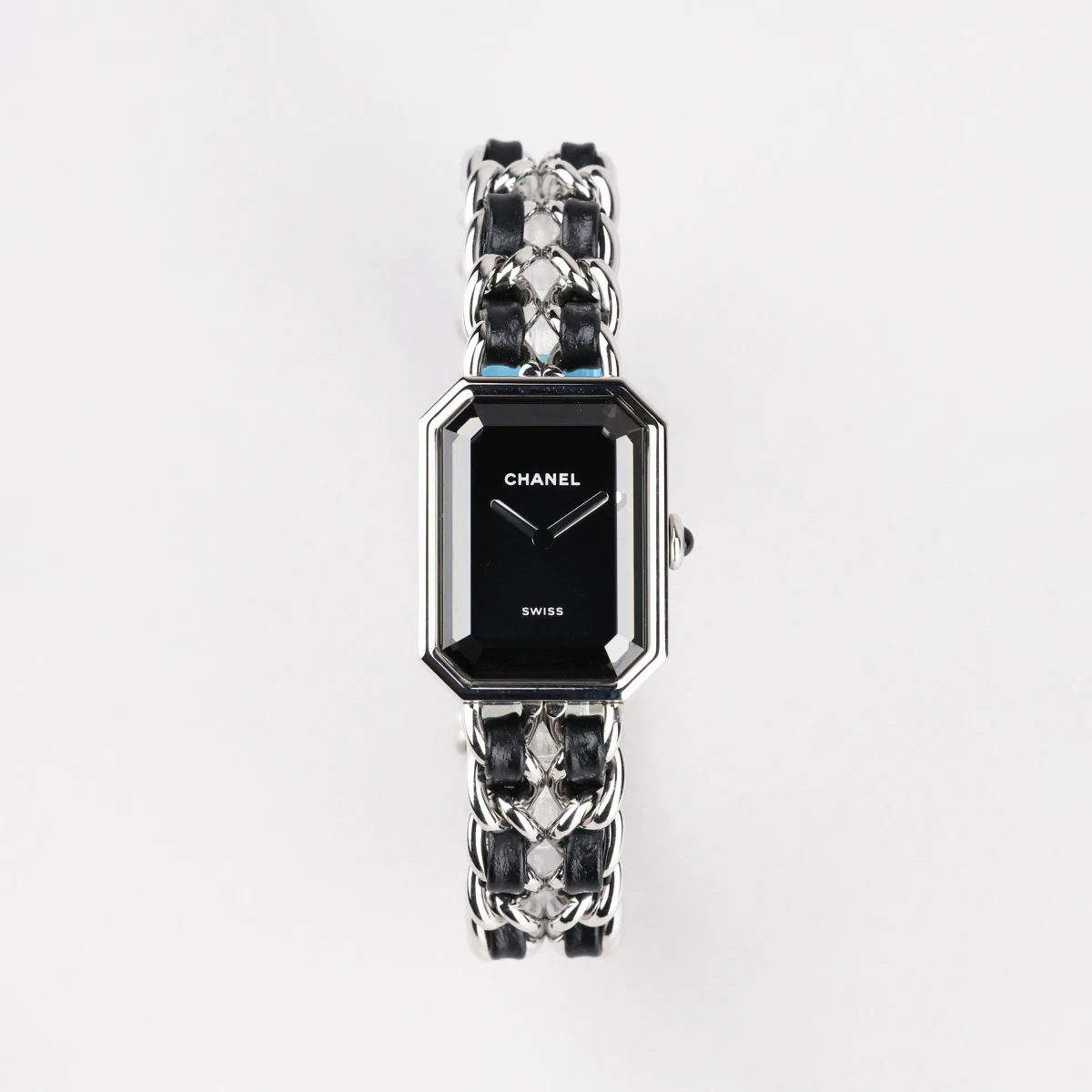 Chanel  (H7022)
