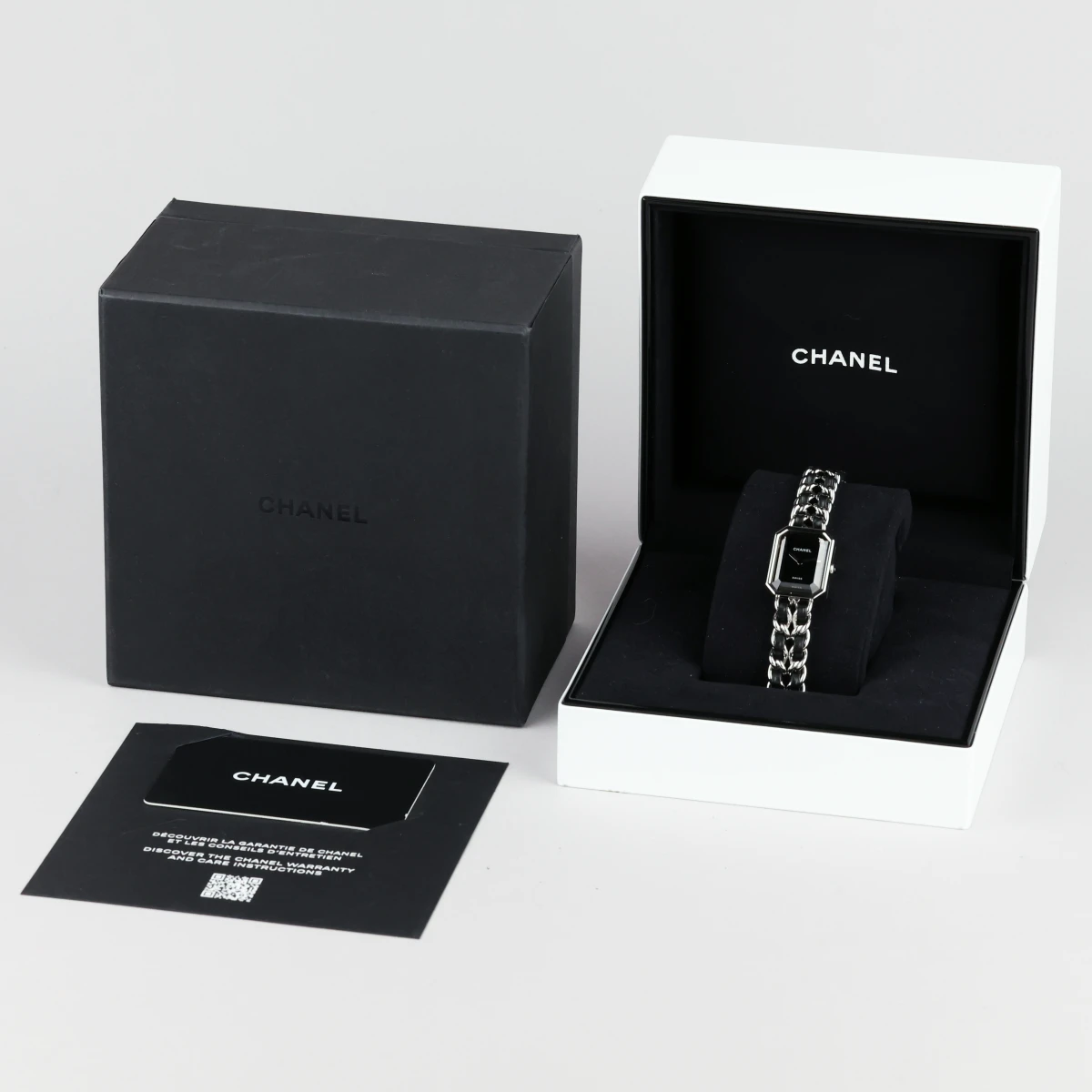 Chanel  (H7022)