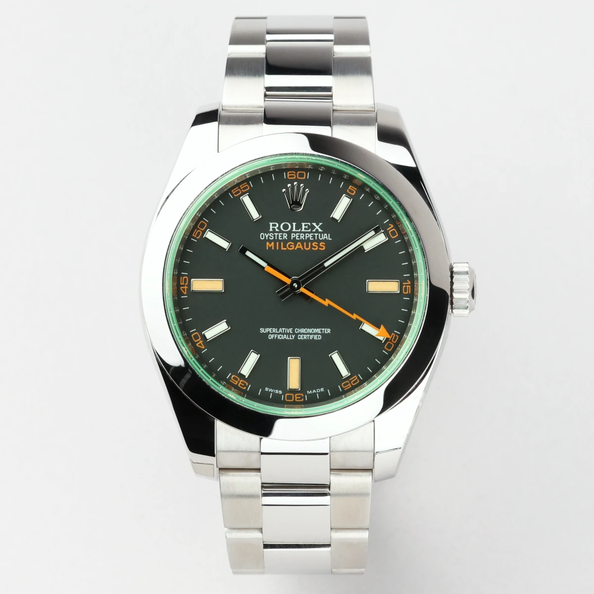 Rolex  (116400GV)