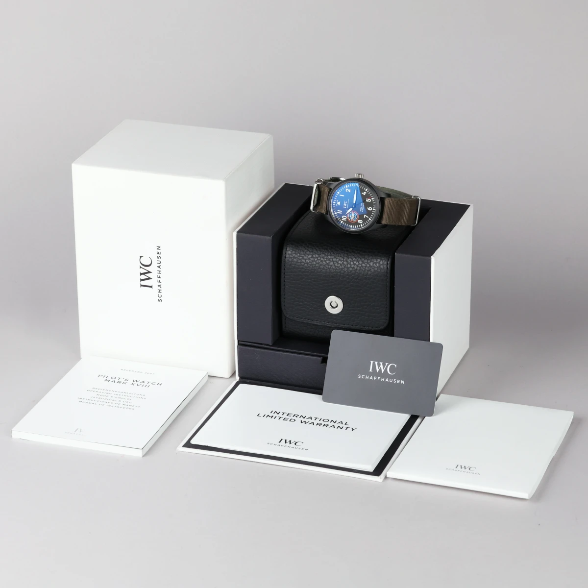 IWC Pilot (IW324712)