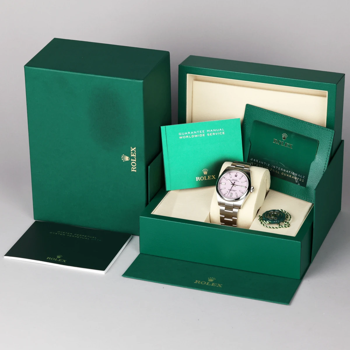 Rolex Oyster Perpetual (134300)